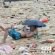 Illustration for article titled 363 tons of trash makes this beach the dirtiest in the world